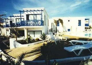 *** فندق كوراليهو Las Gaviotas Apartments إسبانيا